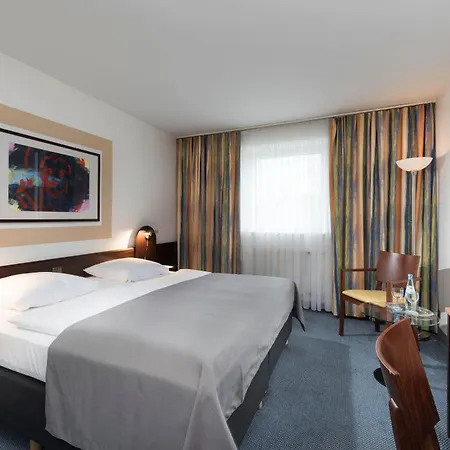 Ramada By Wyndham Flensburg City-3