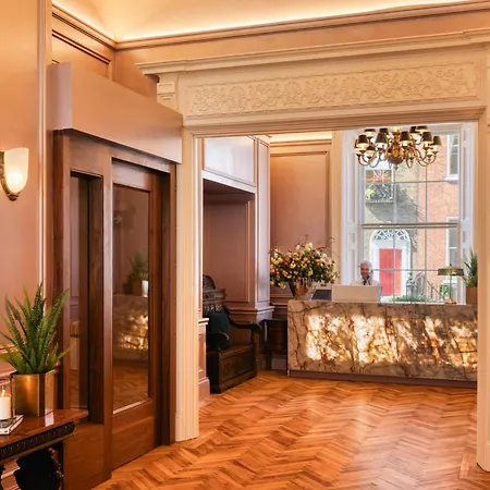 Albany House-2