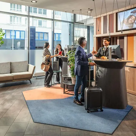 Novotel Suites Wien City Donau-2