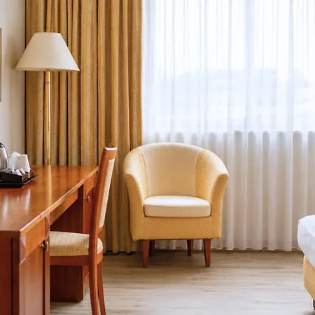 Phi Hotel Cavalieri-2