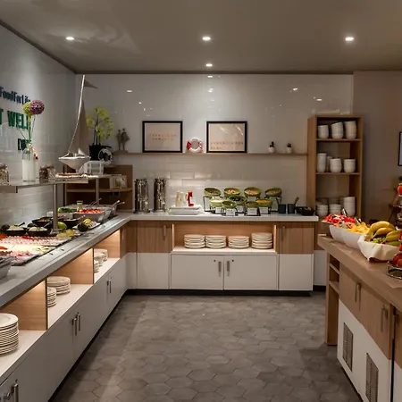 Holiday Inn - Hamburg - Berliner Tor By Ihg-3