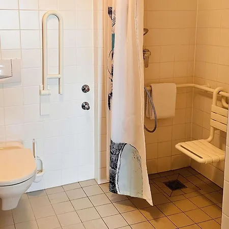 Ibis Hotel Berlin Spandau-3