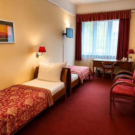 Cloister Inn Hotel-2