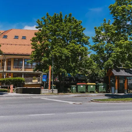 Pension Union-2