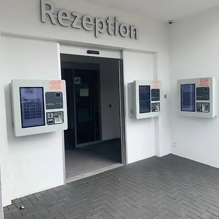 Adesso Hotel Göttingen - pay at property on arrival-Ihr Automatenhotel in Göttingen-3
