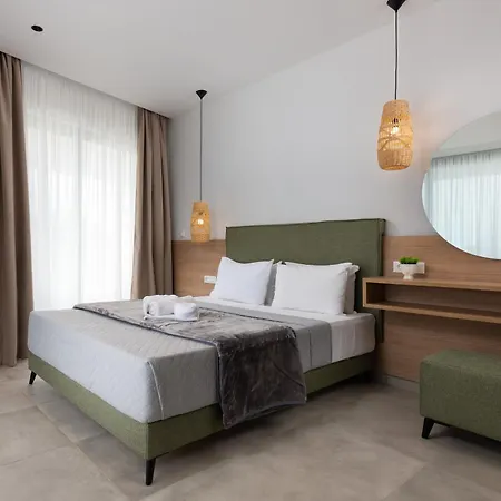 Aquarius Beach Hotel-3