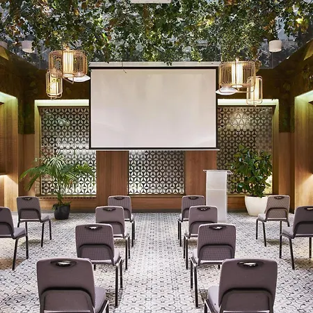 Hyatt Centric Gran Via Madrid-2