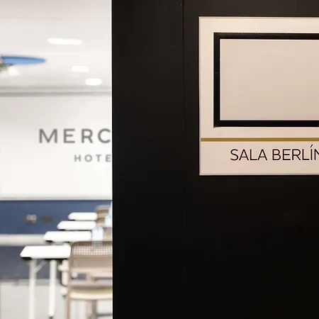 Hotel Mercure Jardines De Albia-3