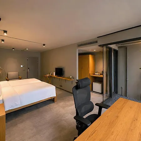 Centric Place Hotel-2