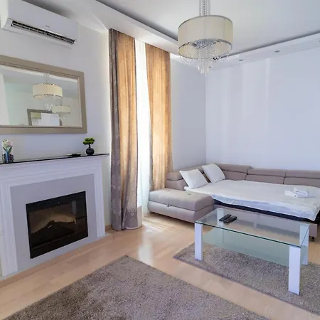 Privilege Room'S By Central Park-3