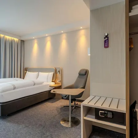 Premier Inn Goettingen-3