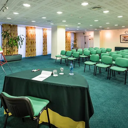 Holiday Inn Lisbon By Ihg-3