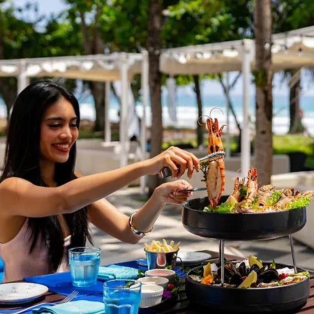 Centara Grand Beach Resort Phuket-3