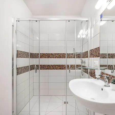 Home Apart-Hotel Vilnius-2