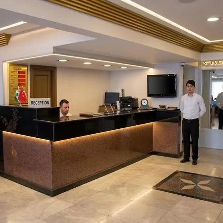 Hotel Buyuk Paris-2