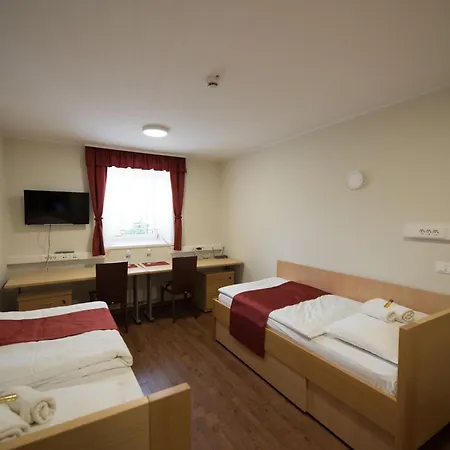 S Hotel - Simple City Centre Stay-3