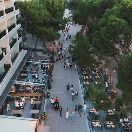 Hotel Central Beach 9-2