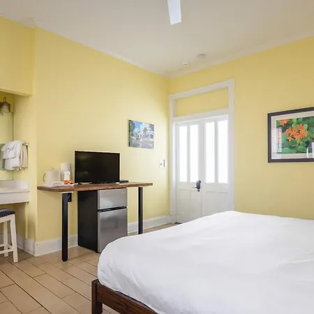 Curry Mansion Inn-3