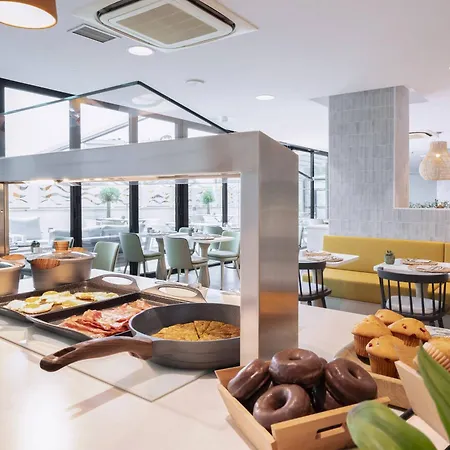 Hotel Malaga Alameda Centro, Affiliated By Melia-3
