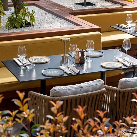 Jw Marriott Bucharest Grand Hotel-3