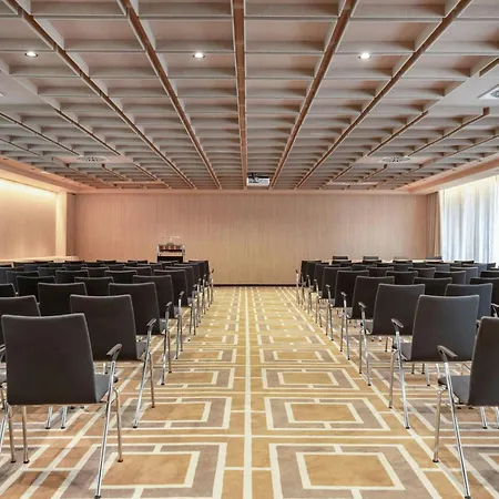 Ac Hotel Atocha By Marriott-2