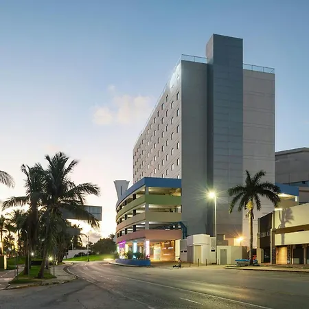 Aloft By Marriott Cancun-3