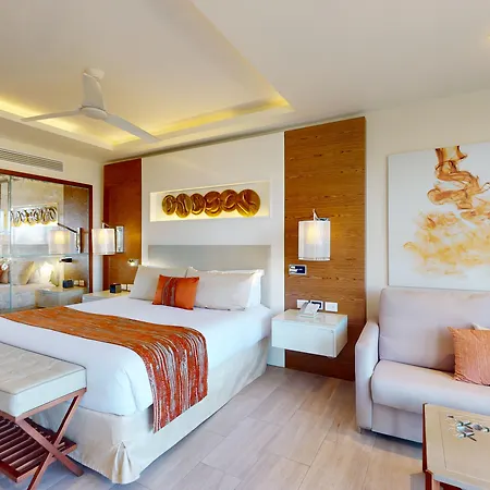 Royalton Bavaro, An Autograph Collection All-Inclusive Resort & Casino-3