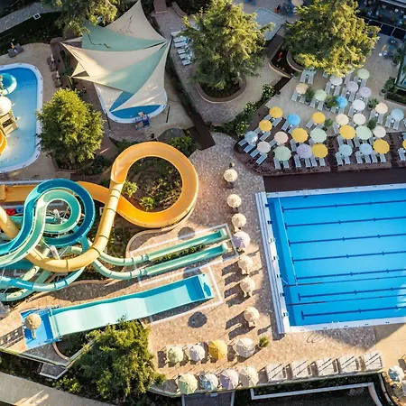 Valamar Diamant Hotel-3