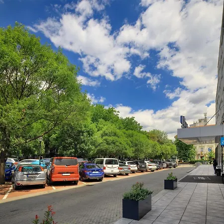 Park Inn By Radisson Danube Bratislava-3