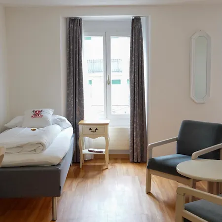 Hotel Weisses Kreuz-2