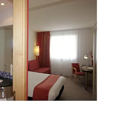 Holiday Inn Express Barcelona City 22@ By Ihg-3