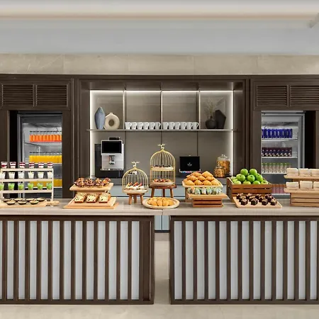 Courtyard By Marriott Bangkok-2