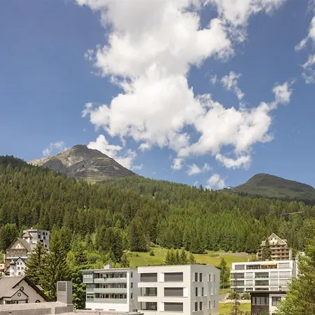 Hilton Garden Inn Davos-2