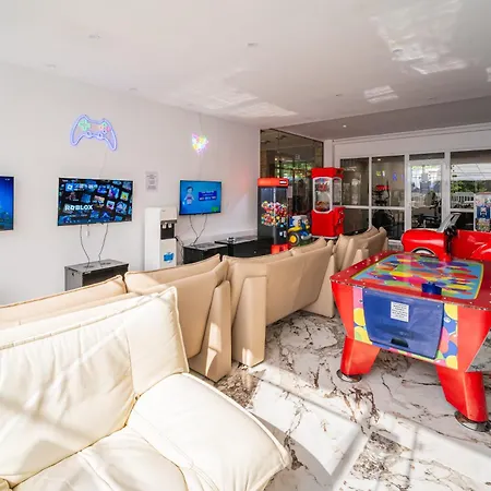 Prestige Grand Hotel & Aquapark-2