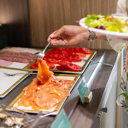 Hotel Sophia By Tartuhotels-3