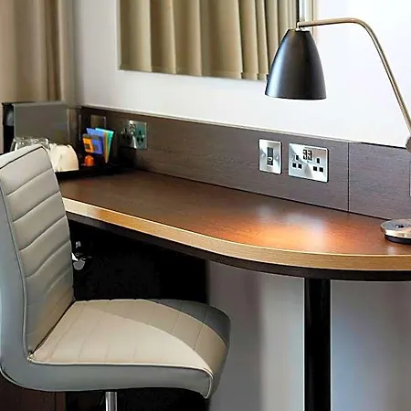 Premier Inn London Paddington-2