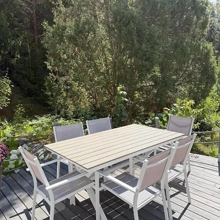 Lilla Huset Bed & Breakfast - Countryside Guesthouse, Free Parking-2