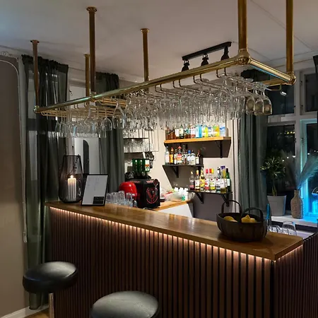 Hotell och Restaurang Gästis-2