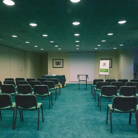 Holiday Inn Lisbon By Ihg-2