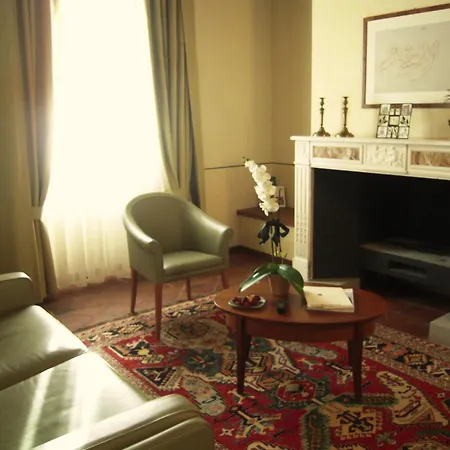Albergo Dell'Agenzia-2