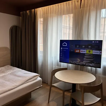 Sky Hotel Malmoe City-3