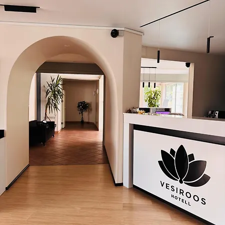 Hotel Vesiroos-2