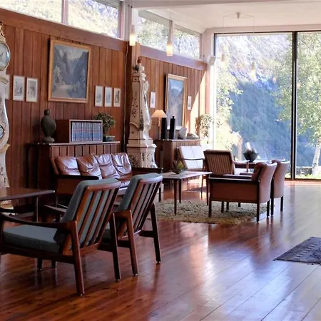 Stalheim Hotel-3