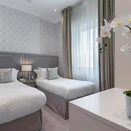 Chilworth Court-3