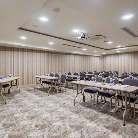 Holiday Inn Antalya - Lara By Ihg-3