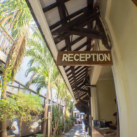 Blue Marlin Dive Resort Trawangan-2