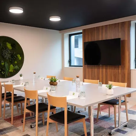 Ibis Styles Paris Meteor Avenue D'Italie-2
