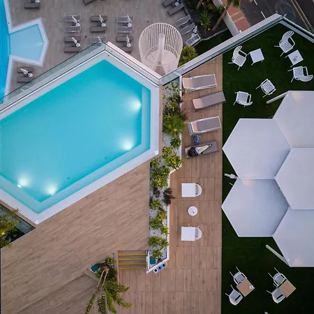 Mynd Adeje-3