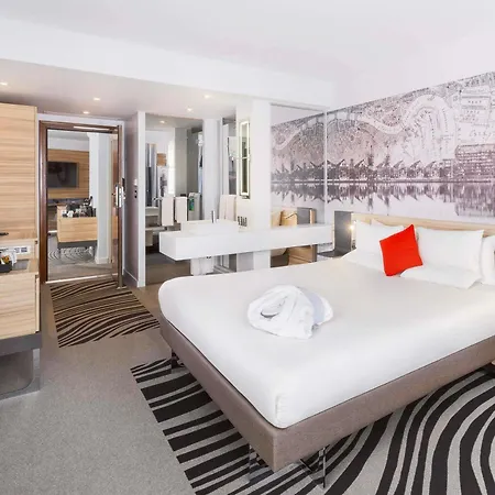 Novotel London Excel-2
