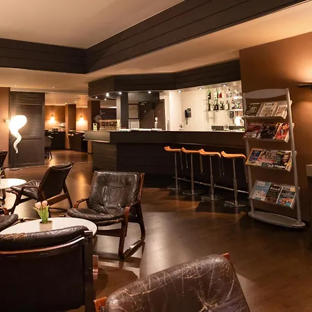 New Hotel Charlemagne-3